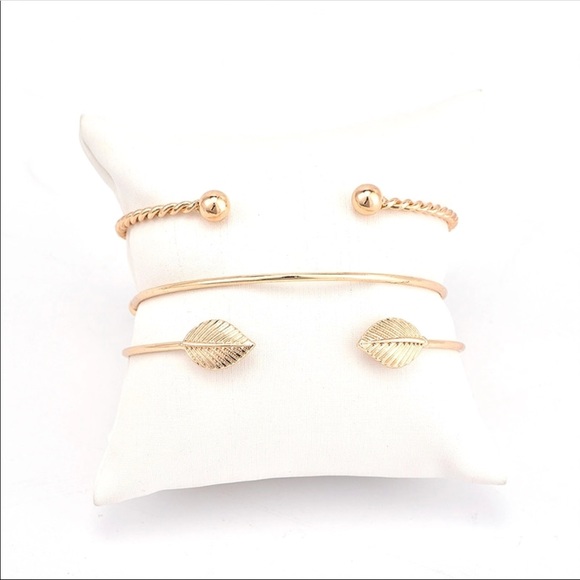 * 3 for $23* Leaf bracelet bundle set - Picture 2 of 5